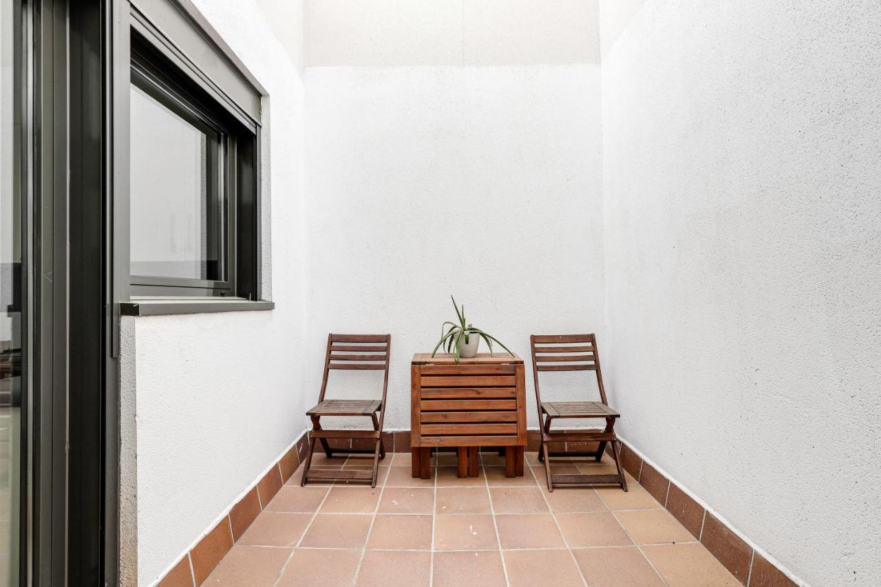 Urban Flats Vallirana برشلونة المظهر الخارجي الصورة
