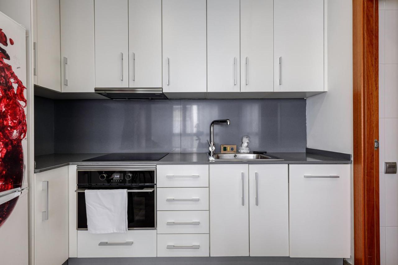 Urban Flats Vallirana برشلونة المظهر الخارجي الصورة