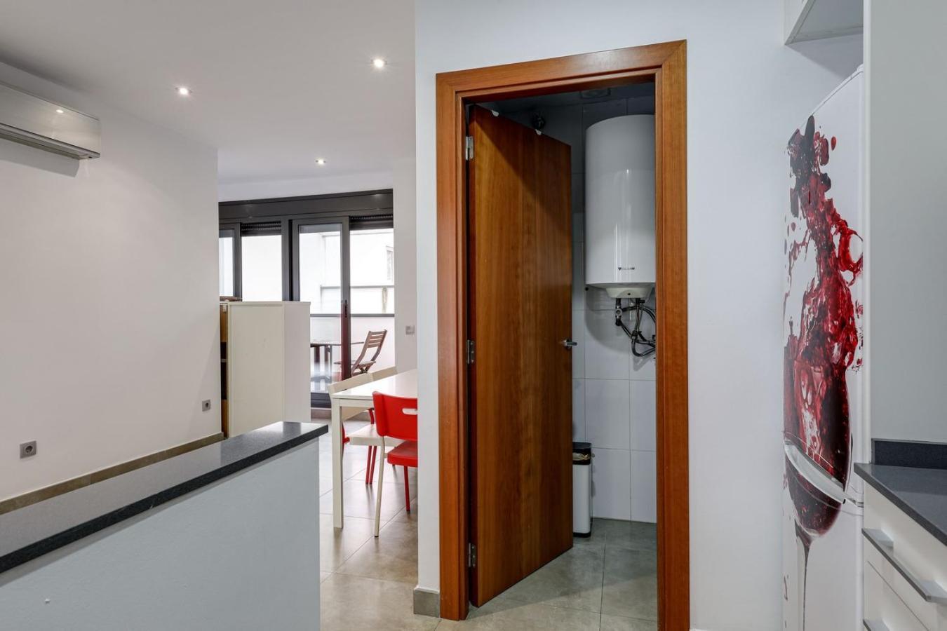 Urban Flats Vallirana برشلونة المظهر الخارجي الصورة