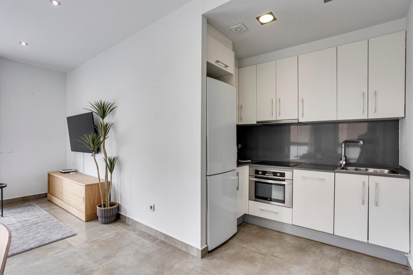 Urban Flats Vallirana برشلونة المظهر الخارجي الصورة