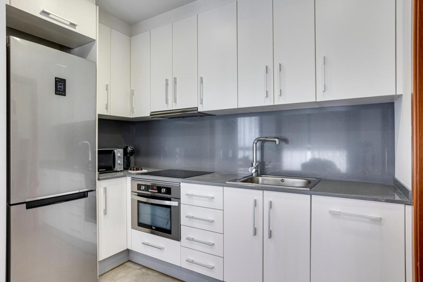 Urban Flats Vallirana برشلونة المظهر الخارجي الصورة